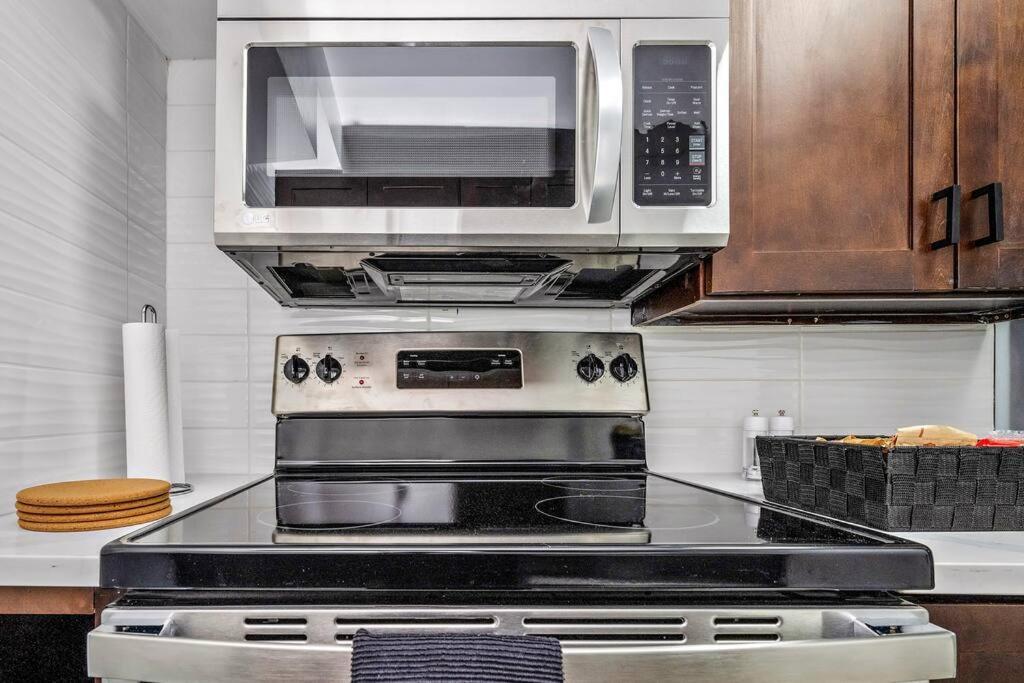 Centerstreet-Cozy 2Bedroomsuite Κάλγκαρι Εξωτερικό φωτογραφία